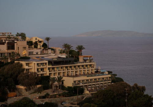 Wat kost een hotel met zeezicht op Kreta in de zomervakantie van 2026